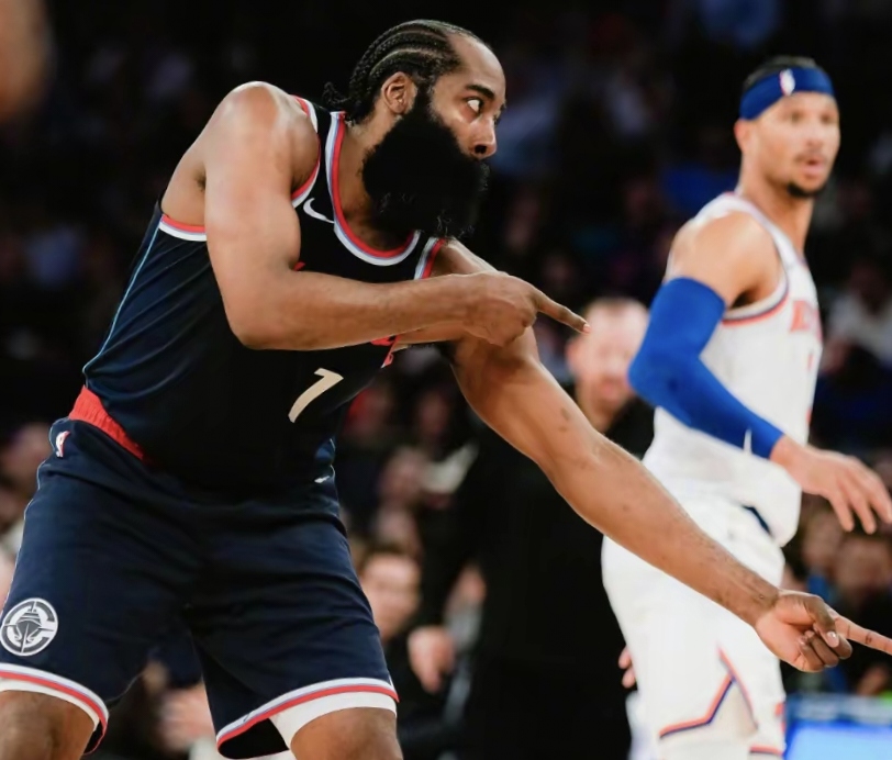 包含NBA季后赛冲刺阶段走向成谜，国际米兰状态回暖，媒体盛赞，球队文化再被提及的词条