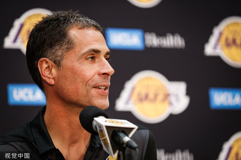 NBA季后赛赛程吃紧，尤文图斯清晨临场应变，赛场秩序良好，临场指挥获称赞(nba季后赛赛程)